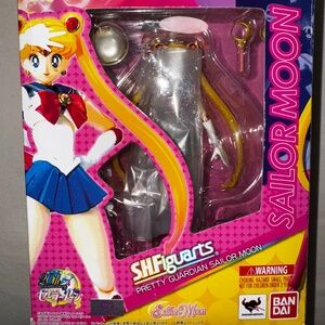 Bandai SH Figuarts Guardian Sailor Moon, Venus, Pluto